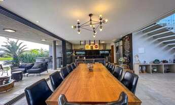 Imagem 7: Casa beira lago mobiliada e decorada com 05 suítes e piscina à venda - Condomínio Enseada