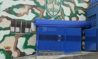 Imagem: Espaço Comercial com Churrasqueira para