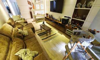 Imagem: Sobrado para venda tem 180 metros quadrados