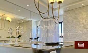 Imagem: Mansão Saint Laurent / 13 de julho / Beira