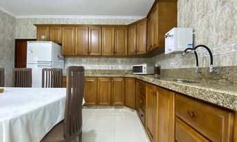 Imagem 5: Sobrado Ampla com 3 dormitórios e 3 vagas de garagem