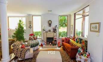 Imagem 2: Casa à Venda na Vila Madalena - 420m² úteis - 5 dorms. - 4 suítes - Piscina - 6 Vagas!!!