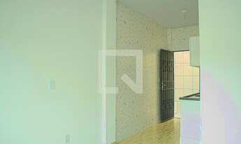 Imagem 7: Casa para Aluguel - Parque Dez de Novembro, 2 Quartos, 50 m2