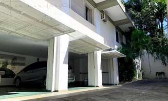 Imagem 2: Casa aconchegante com excelente espaço externo para lazer