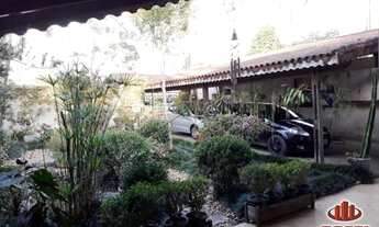 Imagem 3: Caso no Terceiro Lago, ao lado do Solo Sagrado