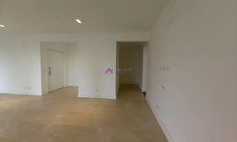 Imagem 5: Apartamento com 3 dormitórios e 5 banheiros à Venda, 267 m² por R$ 4.000.000 na Chácara Kl