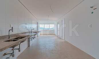 Imagem 7: Cobertura para venda possui 640 metros quadrados com 4 quartos