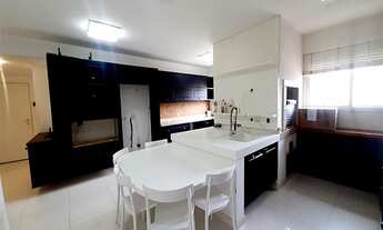 Imagem 7: EXCELENTE CONDOMÍNIO - ÓTIMA SEGURANÇA - 4 SUÍTES - 310 M² ÚTEIS