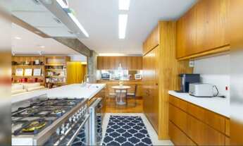 Imagem 6: Maravilhoso apartamento no Itaim, 170 m² totalmente reformado R$2.400.000,00