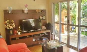 Imagem 4: Casa de condomínio para venda tem 186 metros quadrados com 4 quartos