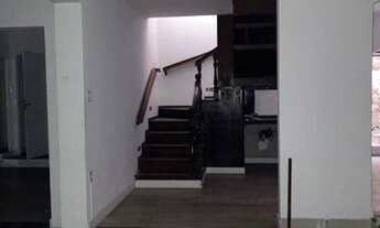 Imagem 3: Casa Comercial Flamboyant