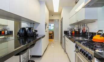 Imagem 7: Apartamento para venda tem 156 metros quadrados com 4 quartos em Vila Olímpia - São Paulo