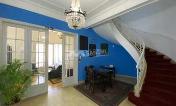 Imagem: Sobrado com 300 m², 4 Quartos, 3 Banheiros