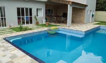 Imagem: Casa com piscina condomínio