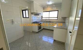 Imagem 6: Cobertura duplex para venda possui 310 metros quadrados com 4 quartos