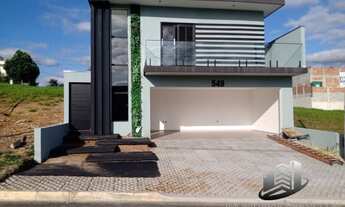 Imagem: BELÍSSIMO IMÓVEL A VENDA EM CONDOMÍNIO