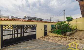 Imagem 3: Casa - Térrea com piscina no bairro Ribamar, 700 metros da praia, Peruíbe-SP
