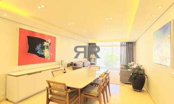 Imagem 7: LINDO APARTAMENTO REFORMADO COM VARANDA