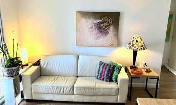 Imagem 3: Apartamento para aluguel e venda possui 65 metros quadrados com 2 quartos