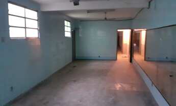 Imagem 2: Ótimo sobrado Galpão Espaço Comercial