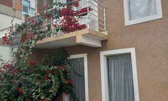 Imagem: Lindo sobrado com todo conforto para sua