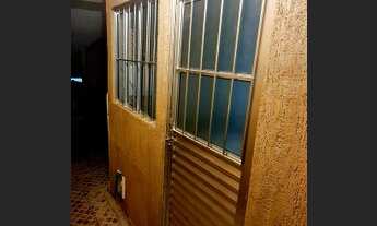 Imagem 2: Casa para aluguel possui 45 metros quadrados com 1 quarto em Parque Císper - São Paulo - S