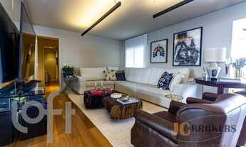 Imagem 6: Apartamento com 151 m² de área útil, 3 dormitórios sendo 3 suítes, Lavabo, Living, Varanda