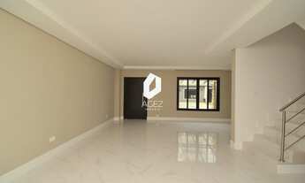 Imagem 6: Tríplex em condomínio, com 04 quartos 01 suíte, terraço amplo com espaço gourmet e Jacuzzi