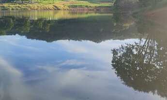 Imagem 5: Chácaras Piracanjuba muita água