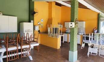 Imagem 3: Fazenda/Sítio/Chácara para aluguel e venda com 262 metros quadrados com 4 quartos