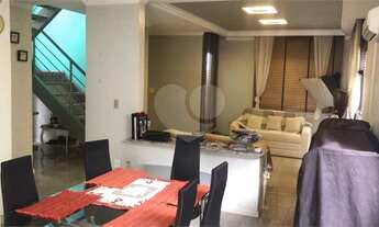 Imagem 3: Manaus - Casa Padrão - Flores