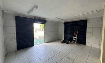 Imagem 7: Prédio/Edifício e terreno inteiro para VENDA possui 311 m2 com 5 apartamentos e 5 lojas