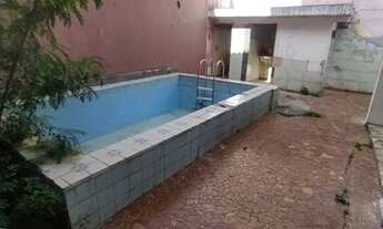 Imagem: Alugo casa com piscina e churrasqueira