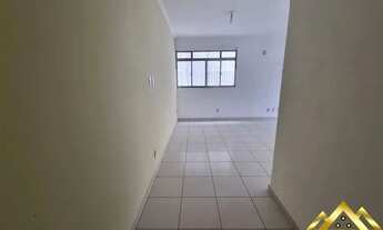 Imagem 3: 2 Dormitórios, 1 Suíte, Andar baixo, 1 vga a 2 quadras da praia dos Milionários, São Vicen