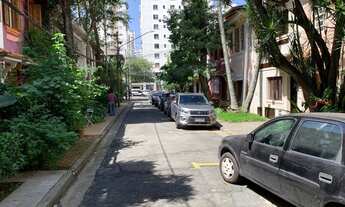 Imagem 2: CHARMOSA CASA DE VILA NO JARDIM AMÉRICA EM REFORMA