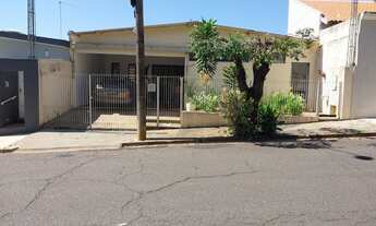 Imagem 2: Casa: 3 Quartos em Lins