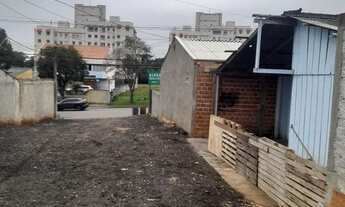 Imagem 4: Vendo terreno de posse, com uma casa de madeira pra reforma ou desmanche