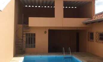 Imagem 4: CASA 01 SUÍTE + 02 DORMITÓRIOS - CENTRO