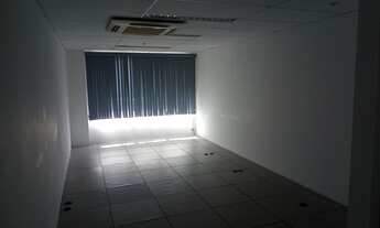 Imagem 5: Comercial/Industrial a partir de 30 metros quadrados no bairro Del Castilho