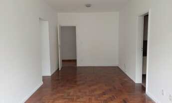 Imagem 2: Apto Centro, amplo, vista verde, sol, infraestrutura, Rua 16 de março - Petrópolis - RJ