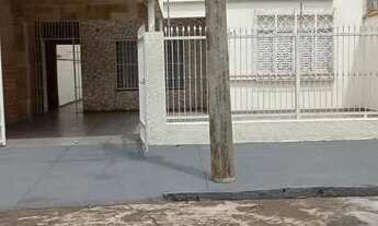 Imagem: Vende-se casa no Jardim Paulista