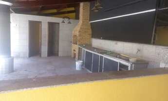 Imagem 2: Casa para aluguel tem 300 metros quadrados com 5 quartos em Itaperi - Fortaleza - CE