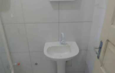 Imagem 3: ALUGO KITNET EM PETRÓPOLIS NA RUA THEOFELO BRANDÃO