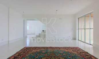 Imagem 4: COBERTURA COM SUPER REFORMA E VISTA INCRÍVEL