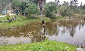 Imagem 5: Piscina adulto e infantil 2 lagos nacsente própria casa com lage