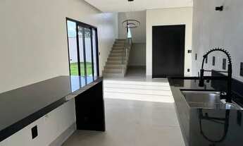 Imagem 7: Sobrado para venda com 235 metros quadrados com 4 quartos em Plano Diretor Sul - Palmas