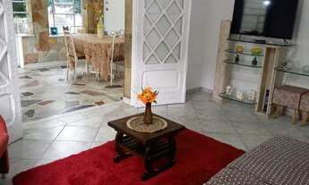 Imagem 2: Casa ampla próximo ao centro de São Gonçalo