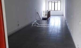 Imagem: SOBRE SOJA NO CENTRO DE JACAREI SP PARA