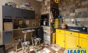 Imagem 2: CASA ASSOBRADADA - PERDIZES - SP