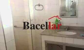 Imagem 5: Casa de rua : Duplex / Residencial / Pilares